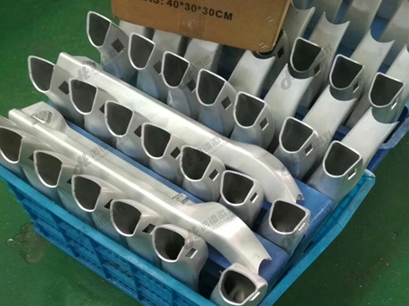 電動車車架件激光機器人切割技術(shù)革新